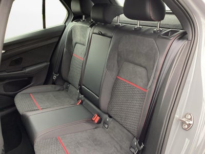 2026 Volkswagen Golf GTI SE