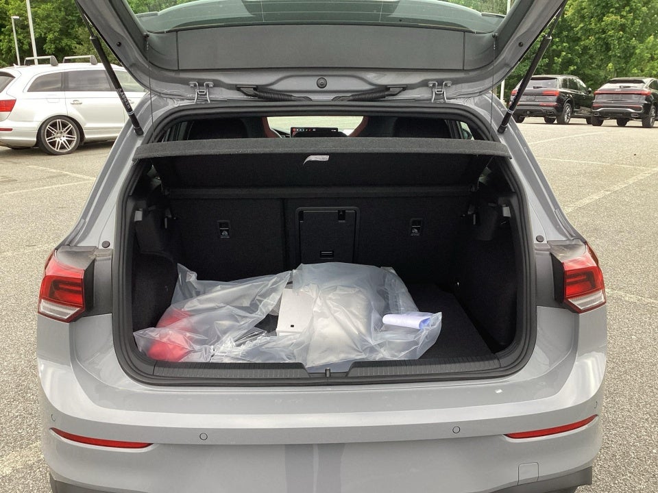 2026 Volkswagen Golf GTI SE