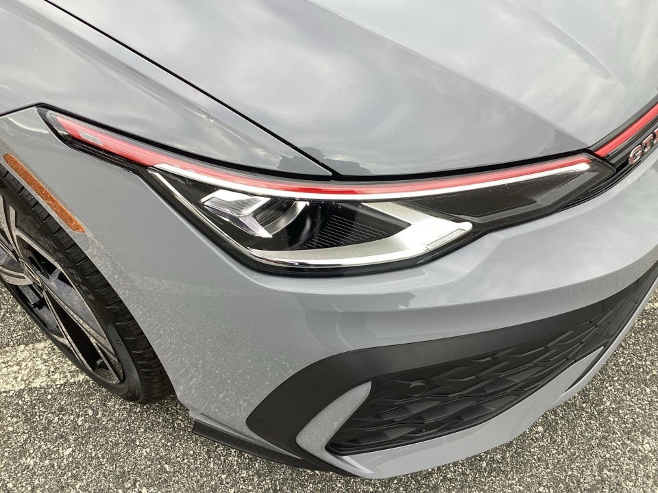 2026 Volkswagen Golf GTI SE