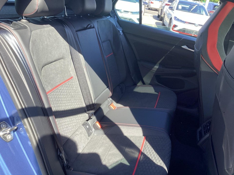 2026 Volkswagen Golf GTI SE