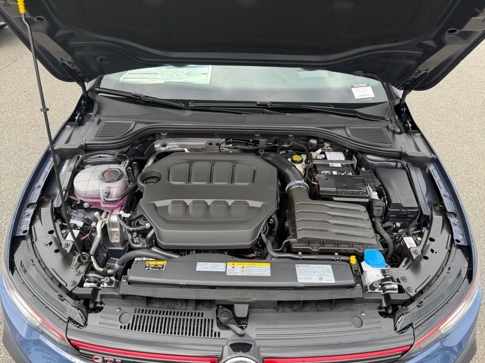 2026 Volkswagen Golf GTI Autobahn