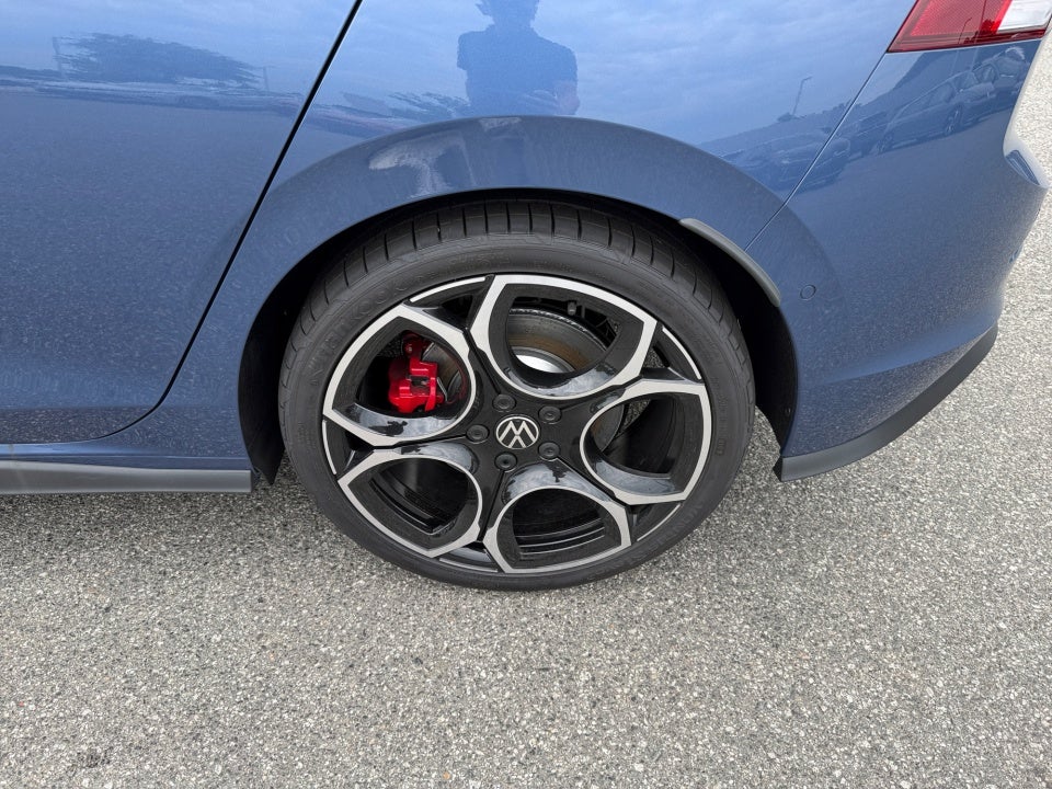 2026 Volkswagen Golf GTI Autobahn
