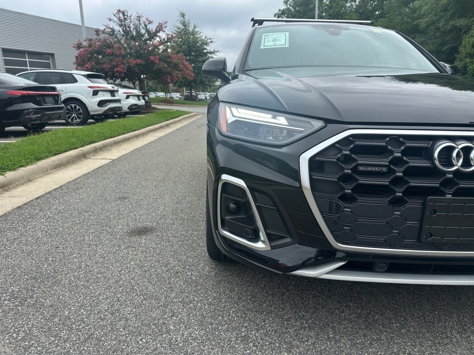 2023 Audi Q5 S line Premium