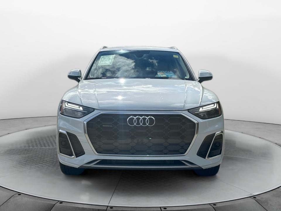 2024 Audi Q5 S line Premium