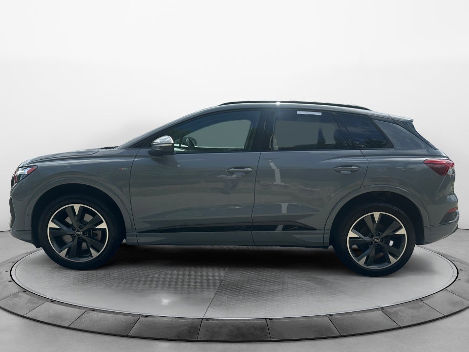 2024 Audi Q4 e-tron Premium Plus