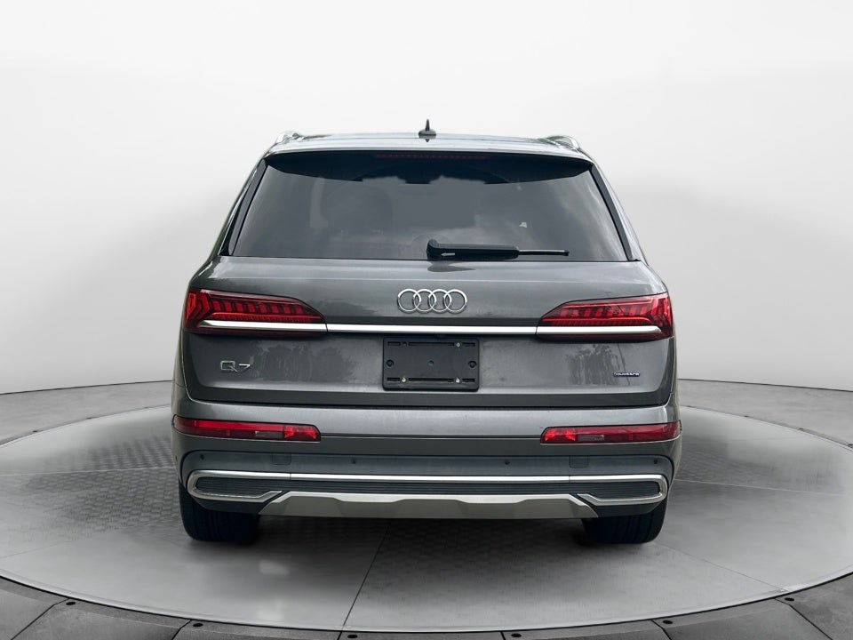 2022 Audi Q7 Premium Plus