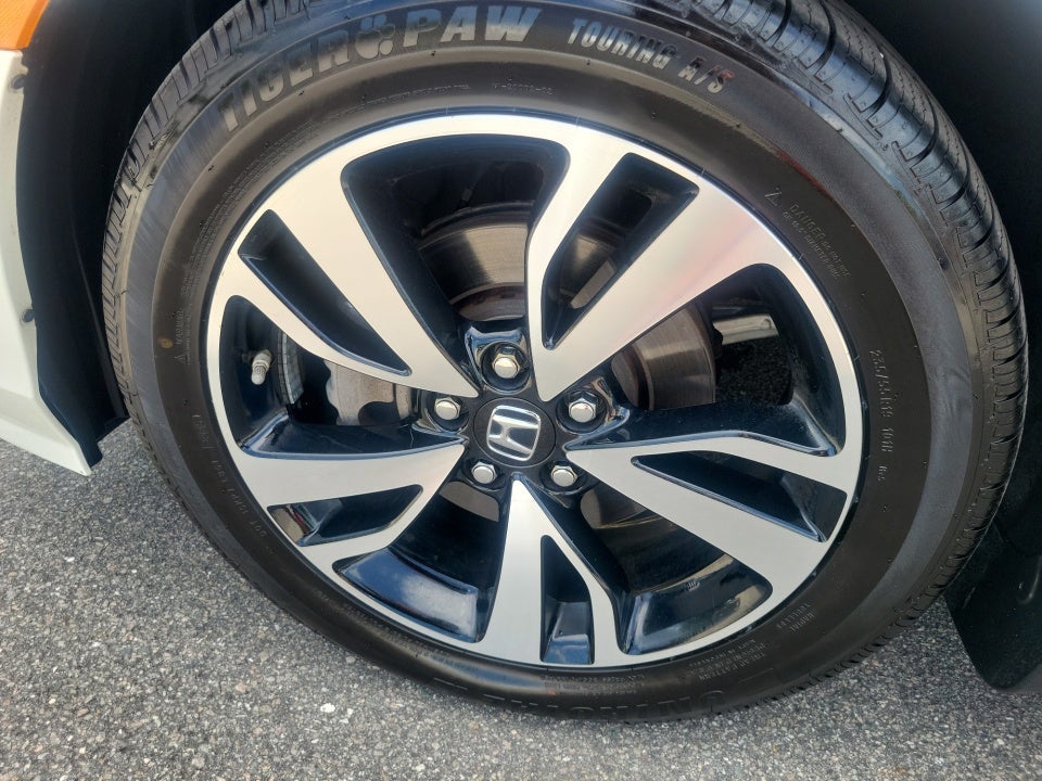 2018 Honda Odyssey Elite
