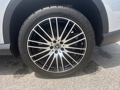2023 Mercedes-Benz GLC 300 GLC 300