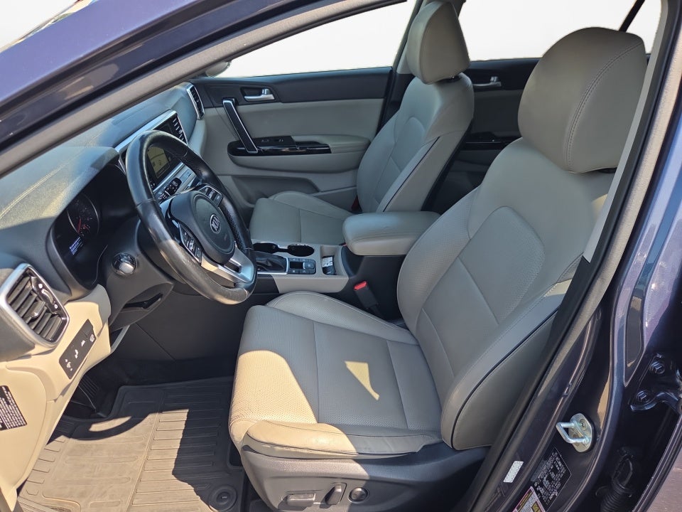 2020 Kia Sportage EX