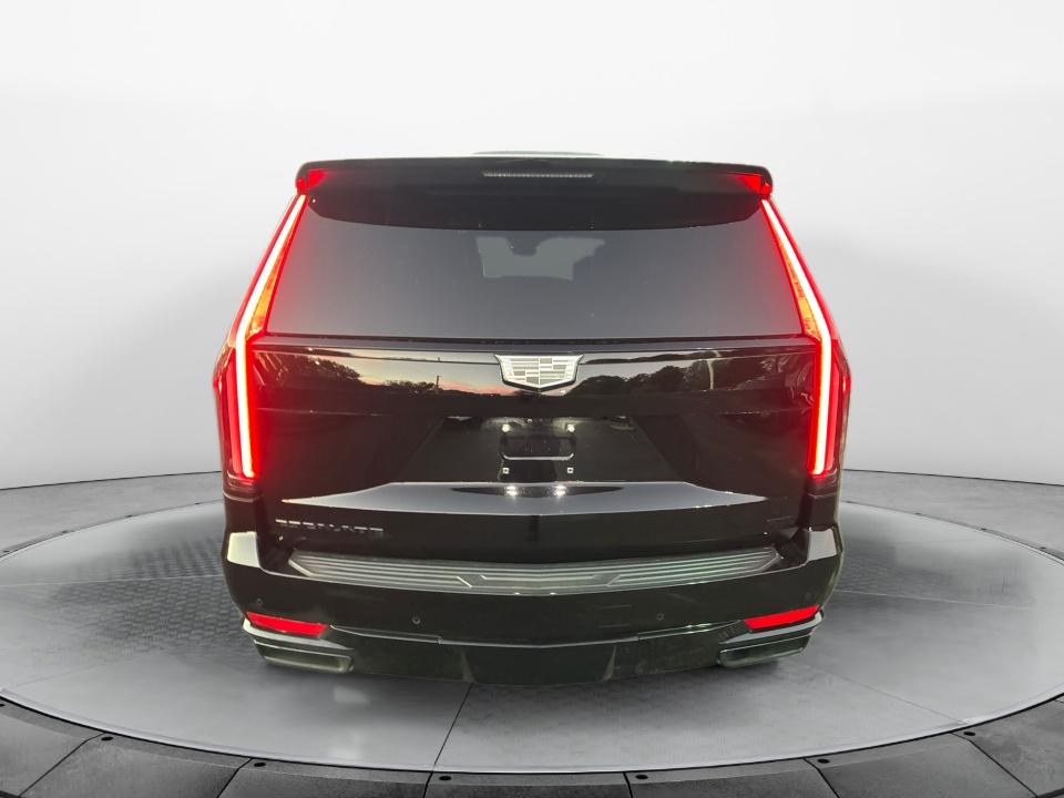 2022 Cadillac Escalade ESV Sport Platinum