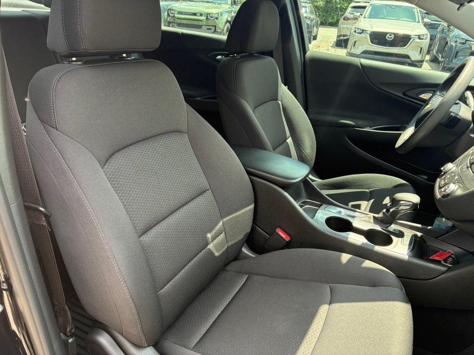 2021 Chevrolet Malibu FWD LS