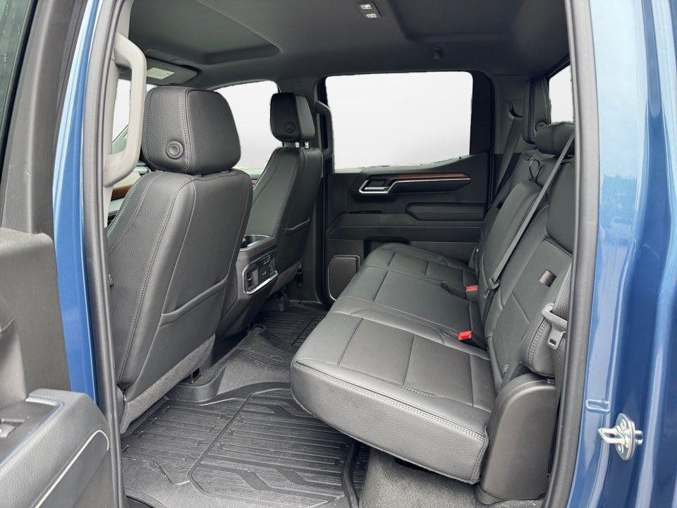 2025 GMC Sierra 1500 4WD Crew Cab Short Box Denali