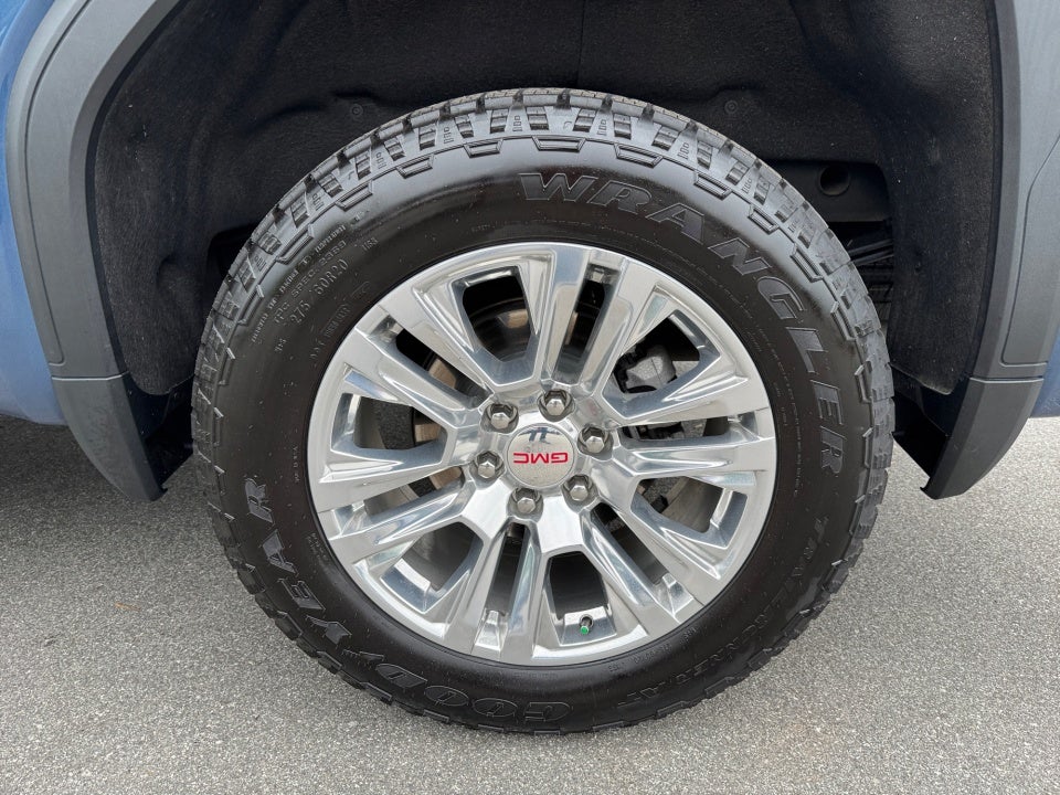 2025 GMC Sierra 1500 4WD Crew Cab Short Box Denali