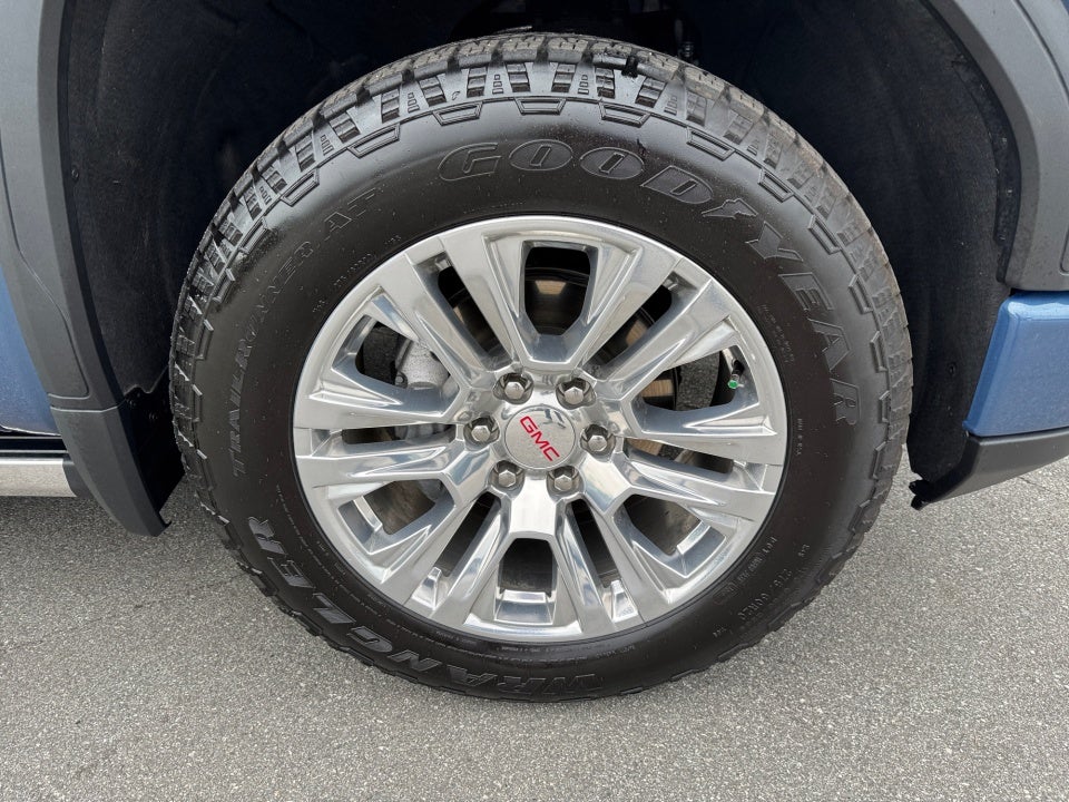 2025 GMC Sierra 1500 4WD Crew Cab Short Box Denali