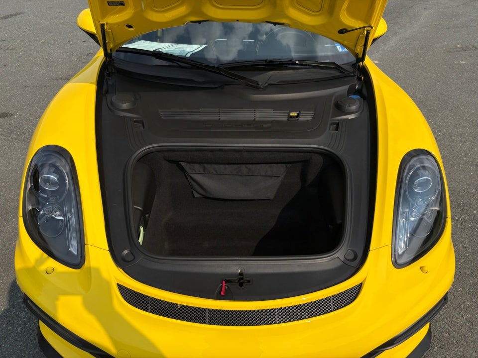 2016 Porsche Cayman GT4