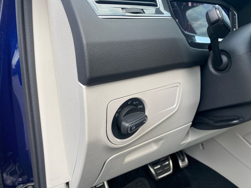 2024 Volkswagen Tiguan 2.0T SEL R-Line