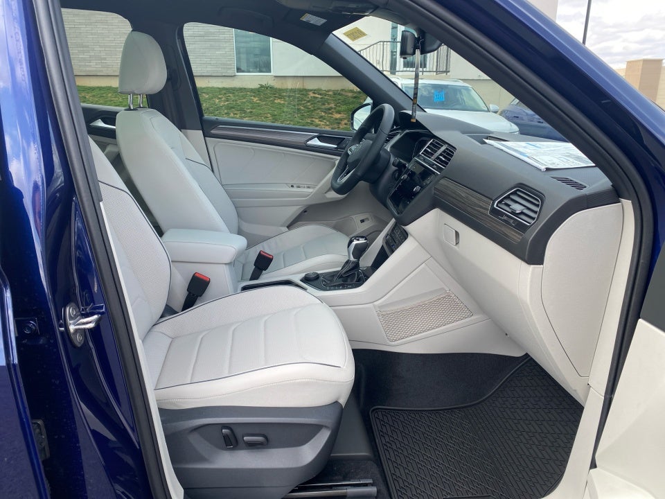 2024 Volkswagen Tiguan 2.0T SEL R-Line