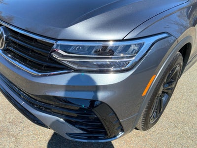 2024 Volkswagen Tiguan SE R-Line Black