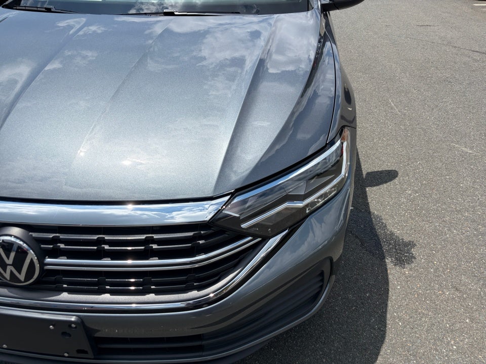 2023 Volkswagen Jetta SE