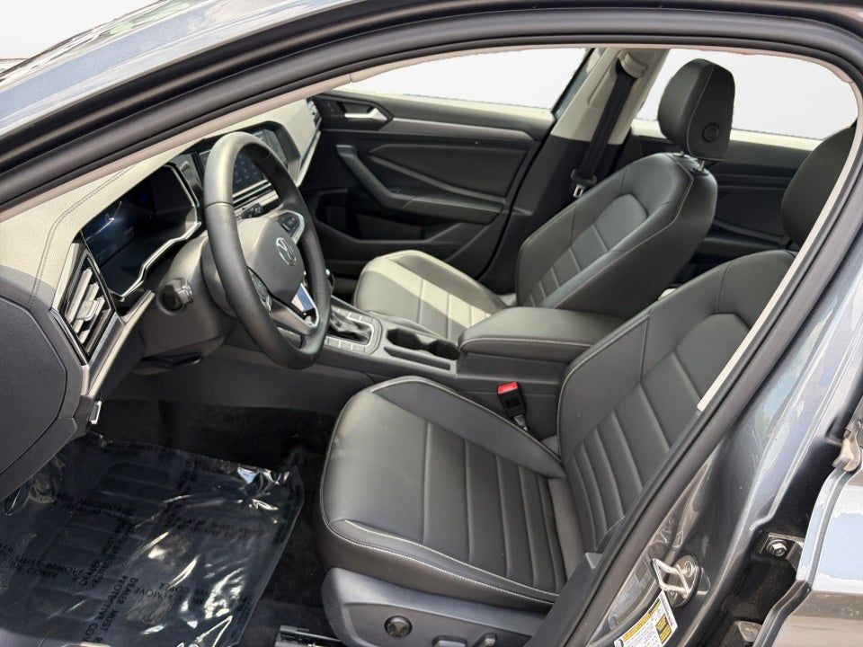 2023 Volkswagen Jetta SE