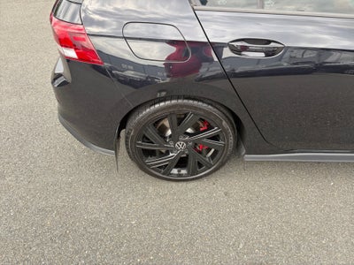 2022 Volkswagen Golf GTI SE