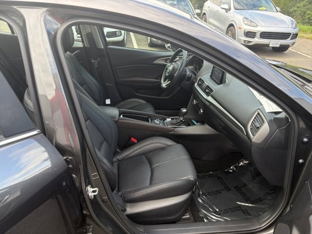 2018 Mazda Mazda3 Touring