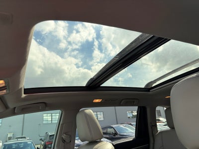 2019 Toyota Highlander Limited Platinum
