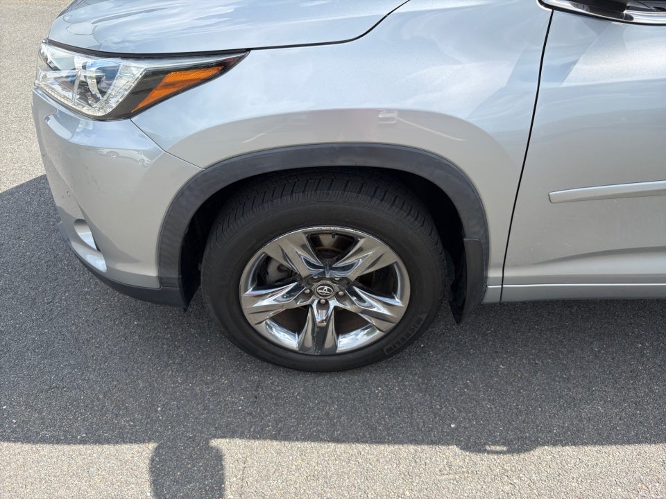 2019 Toyota Highlander Limited Platinum
