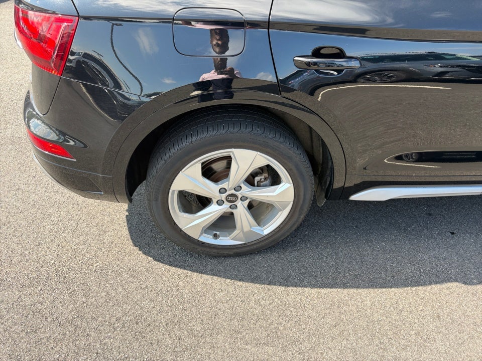 2023 Audi Q5 S line Premium Plus