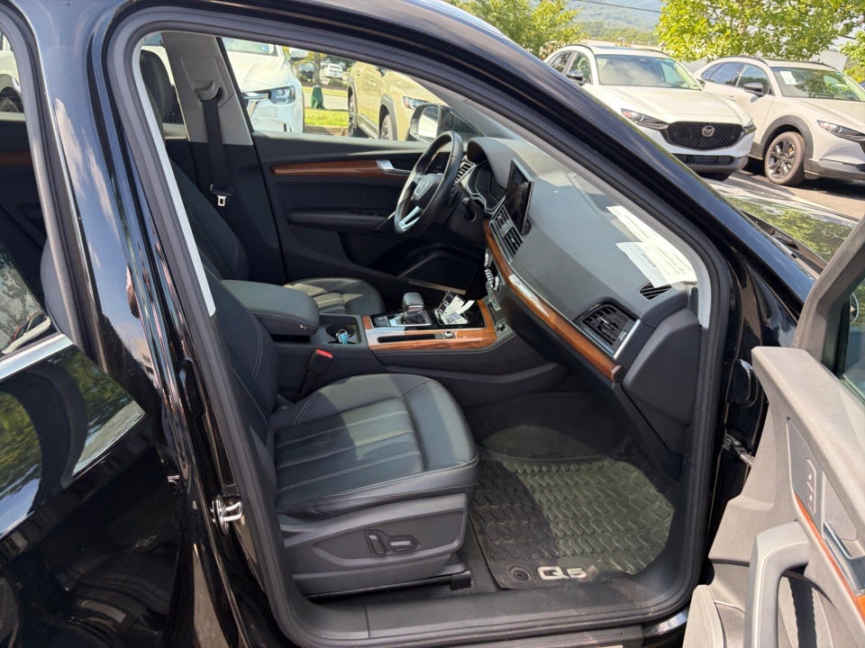 2023 Audi Q5 S line Premium Plus