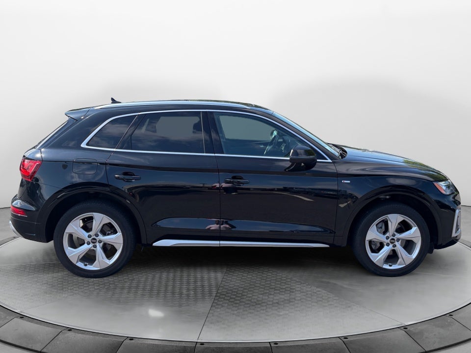 2023 Audi Q5 S line Premium Plus