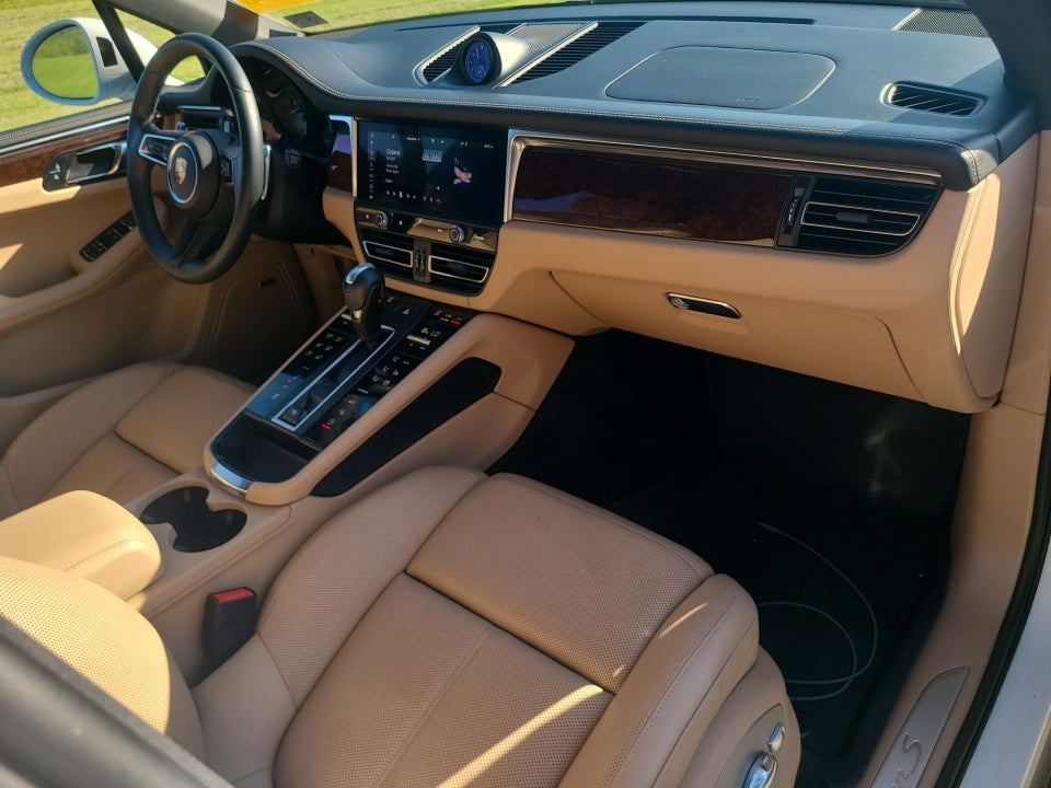 2022 Porsche Macan S