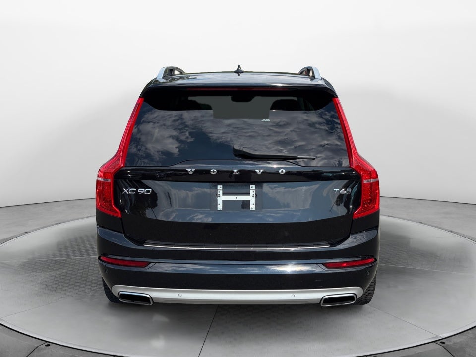 2017 Volvo XC90 Momentum