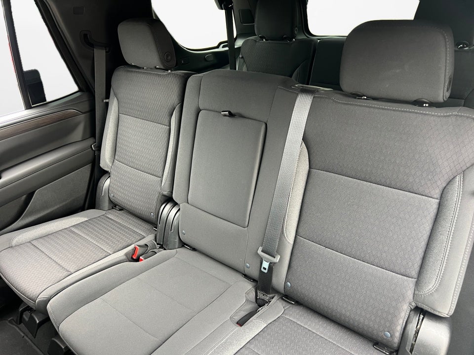 2023 Chevrolet Tahoe 4WD LS
